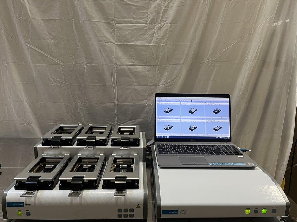 Agilent xCELLigence RTCA W380 MP Station Analyzer Near New Exceptional